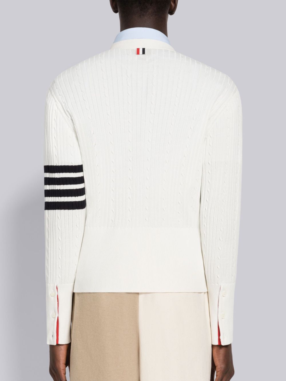 Thom Browne Baby Cable Rib Cotton 4-Bar V-Neck メンズ カーディガン 白 | WRR72V20783
