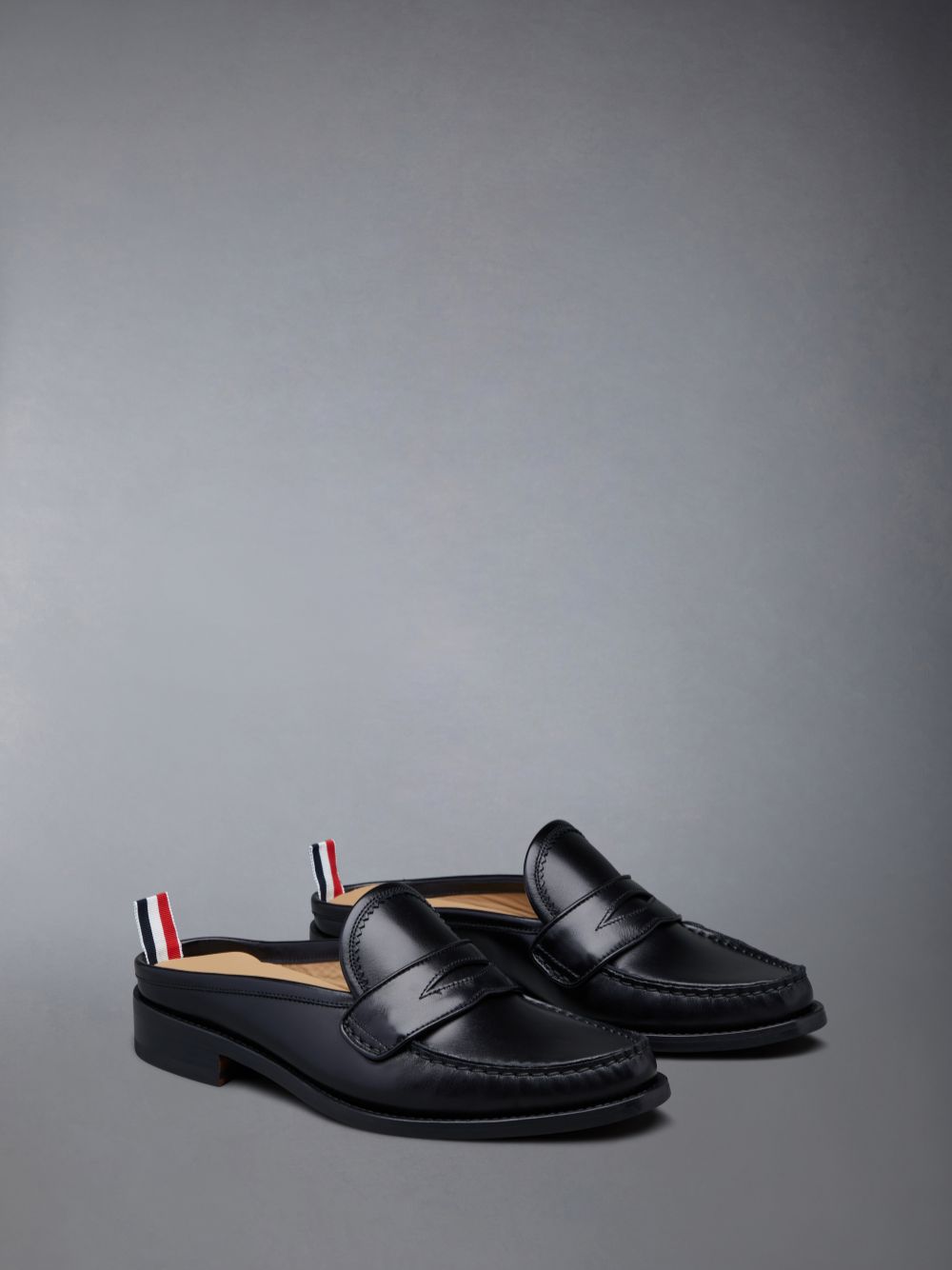Thom Browne Calf Flexible Leather Sole Pleated Penny メンズ ローファー 黒 | XUV06U23717