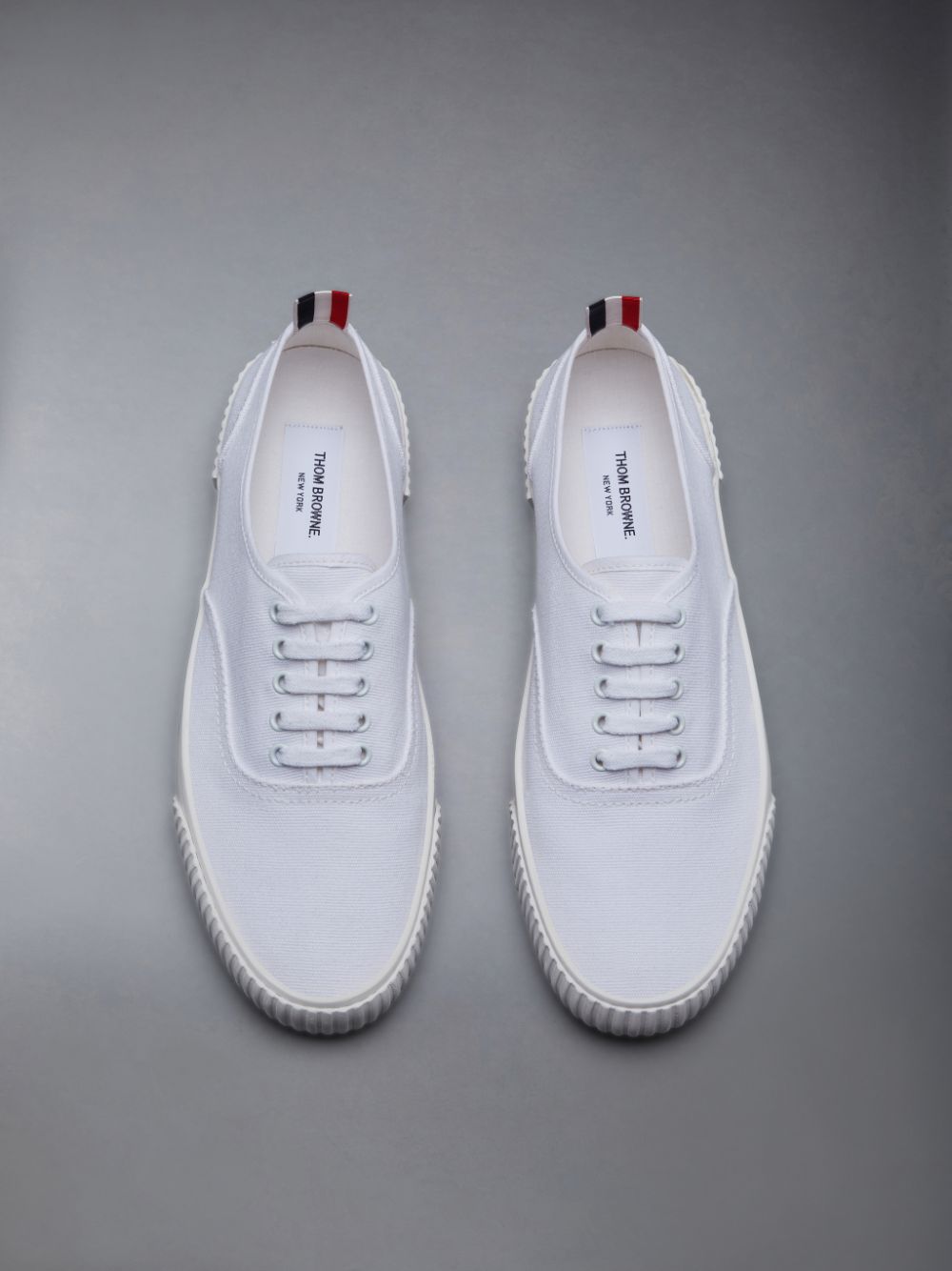 Thom Browne Canvas Heritage メンズ スニーカー 白 | PEZ59T29441