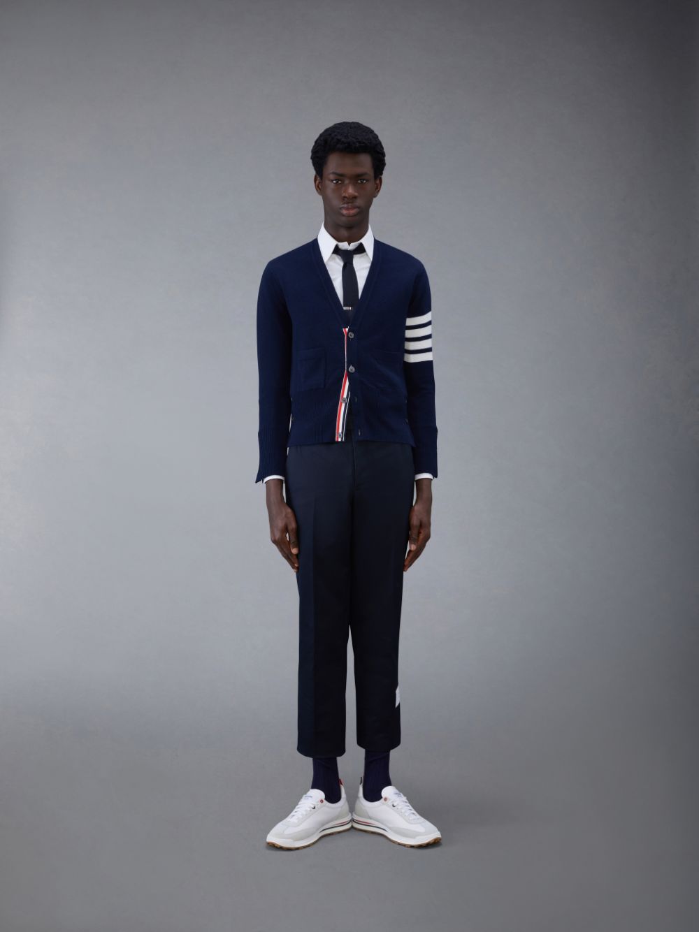 Thom Browne Cashmere 4-Bar Classic V-Neck メンズ カーディガン 青 | CVO85S34565