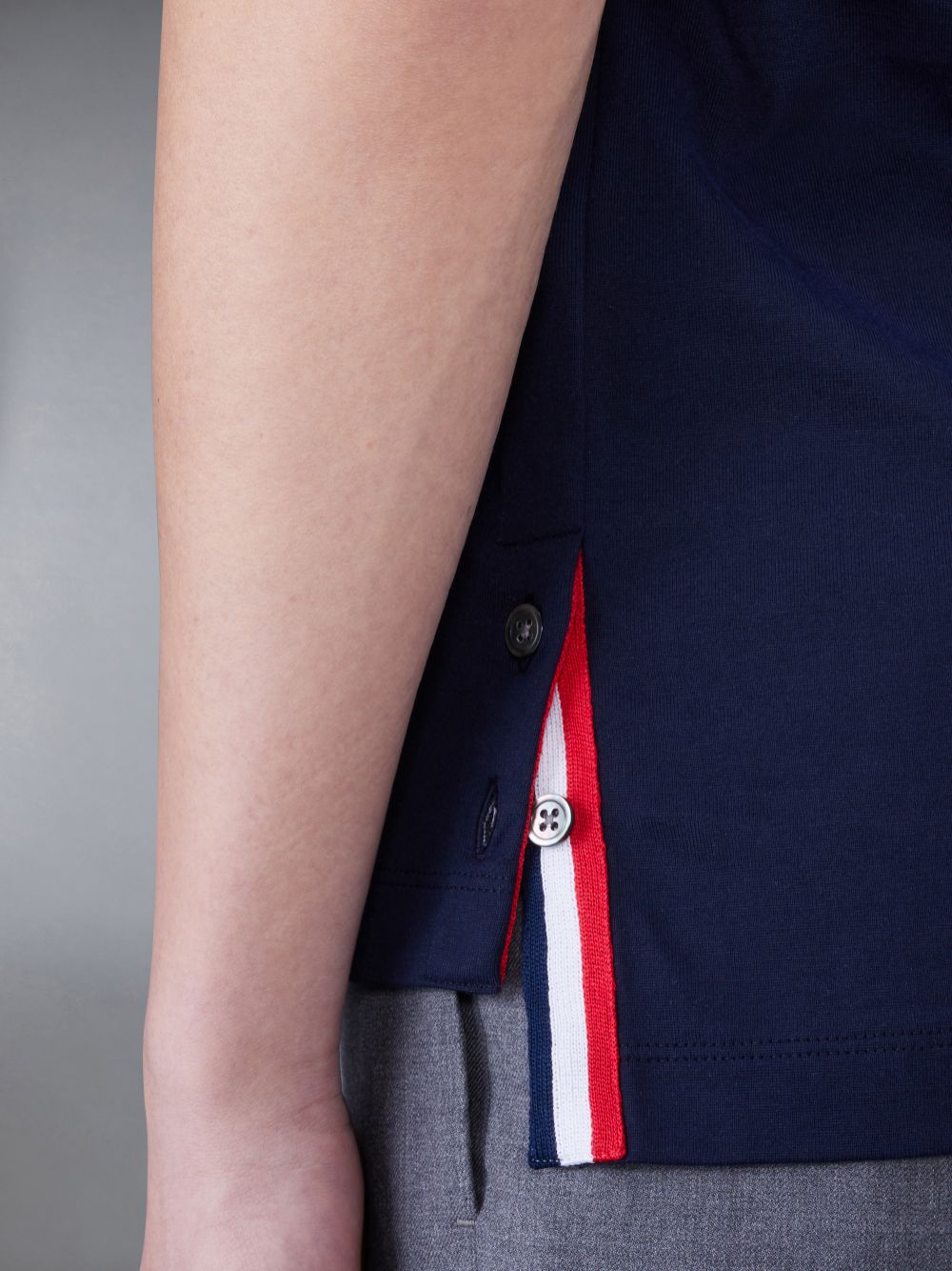 Thom Browne Cotton Contrast Trim メンズ Tシャツ ネイビー | DFF28N66953