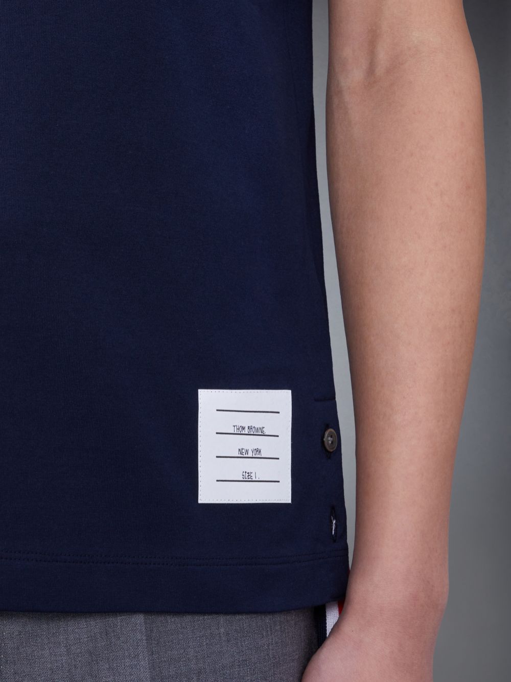 Thom Browne Cotton Contrast Trim メンズ Tシャツ ネイビー | DFF28N66953