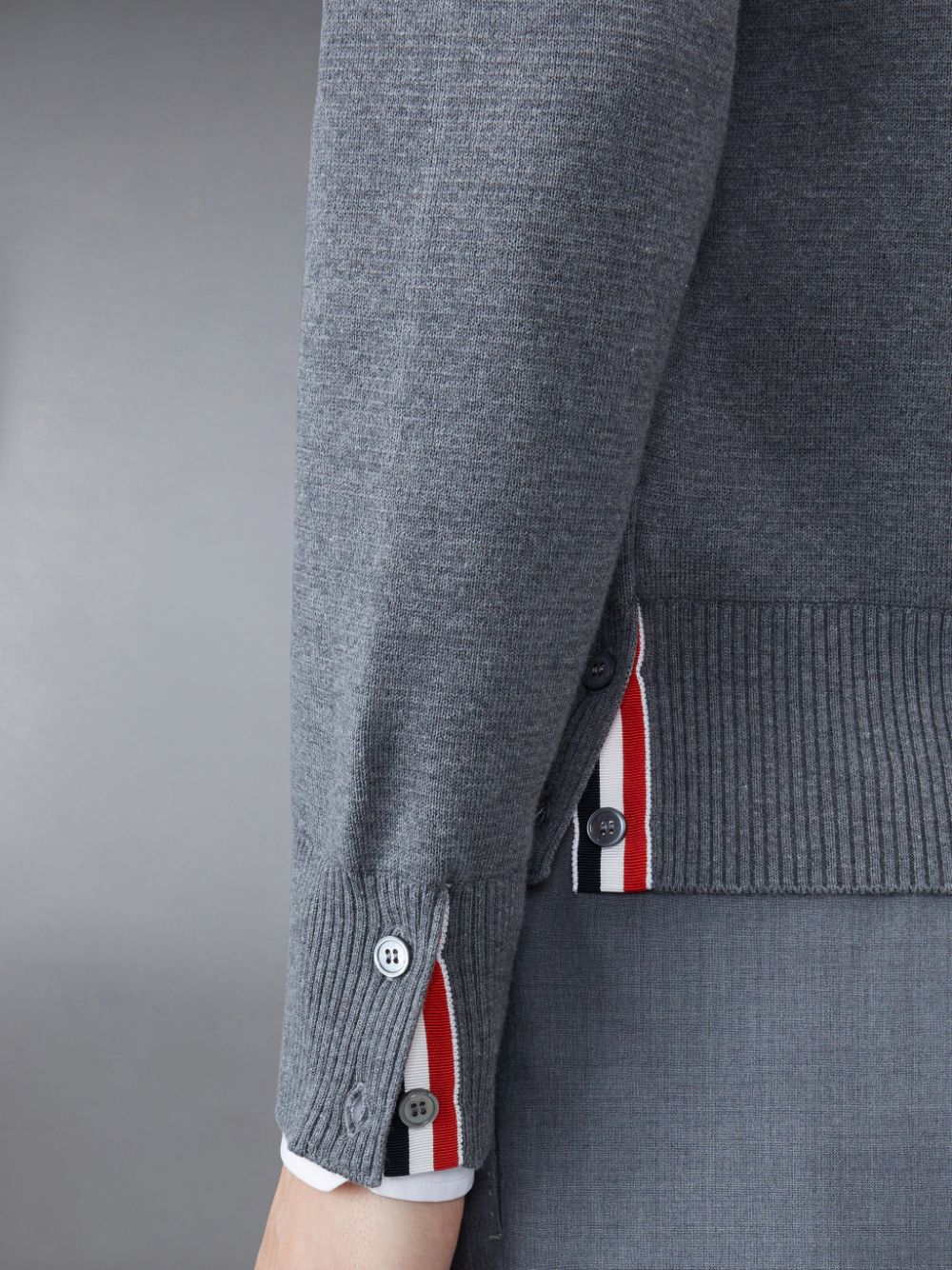 Thom Browne Cotton Crepe V-Neck メンズ カーディガン グレー | KZA04H49455