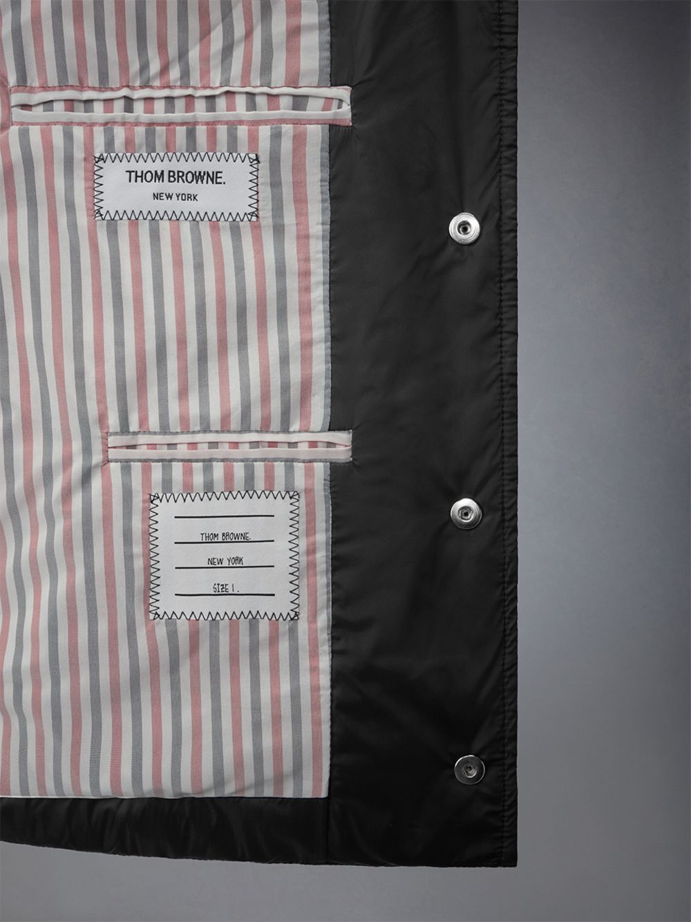 Thom Browne Downfilled 4-bar Ski メンズ ベスト 黒 | SXO51F87893