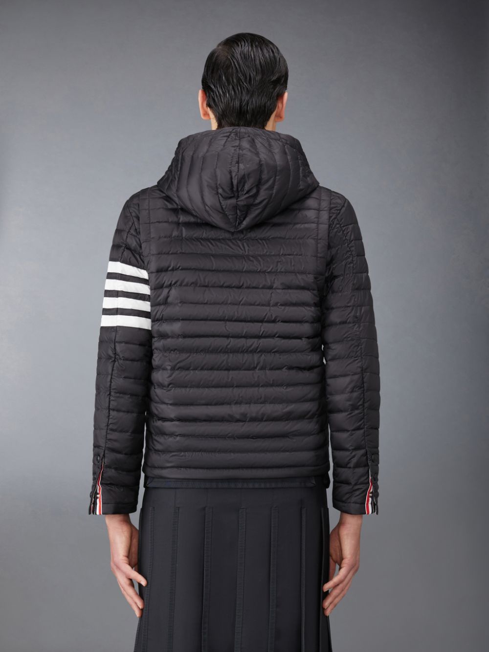 Thom Browne Downfilled Nylon Quilted Hooded メンズ ジャケット 黒 | JBD69X71468