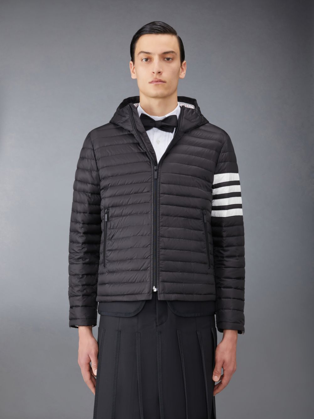 Thom Browne Downfilled Nylon Quilted Hooded メンズ ジャケット 黒 | JBD69X71468