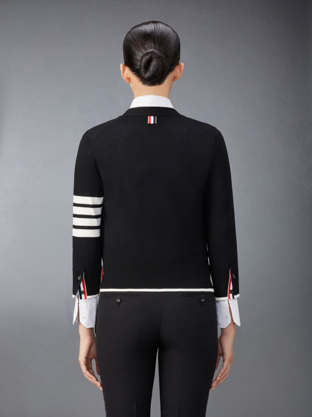 Thom Browne Fine Merino Wool 4-Bar Relaxed Fit レディース カーディガン 黒 | ZZS71W97276