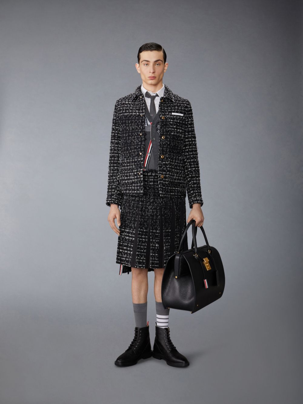 Thom Browne Irish Wool Handknit Cable Stitch Classic メンズ カーディガン グレー | BMM45J94133