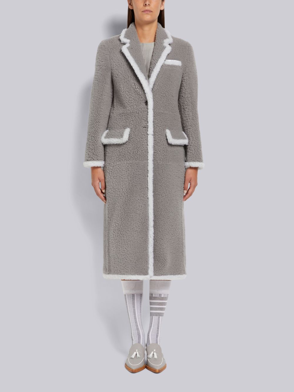 Thom Browne Medium Dyed Shearling Contrast Framing Wide Lapel レディース コート グレー | OXN63K24281