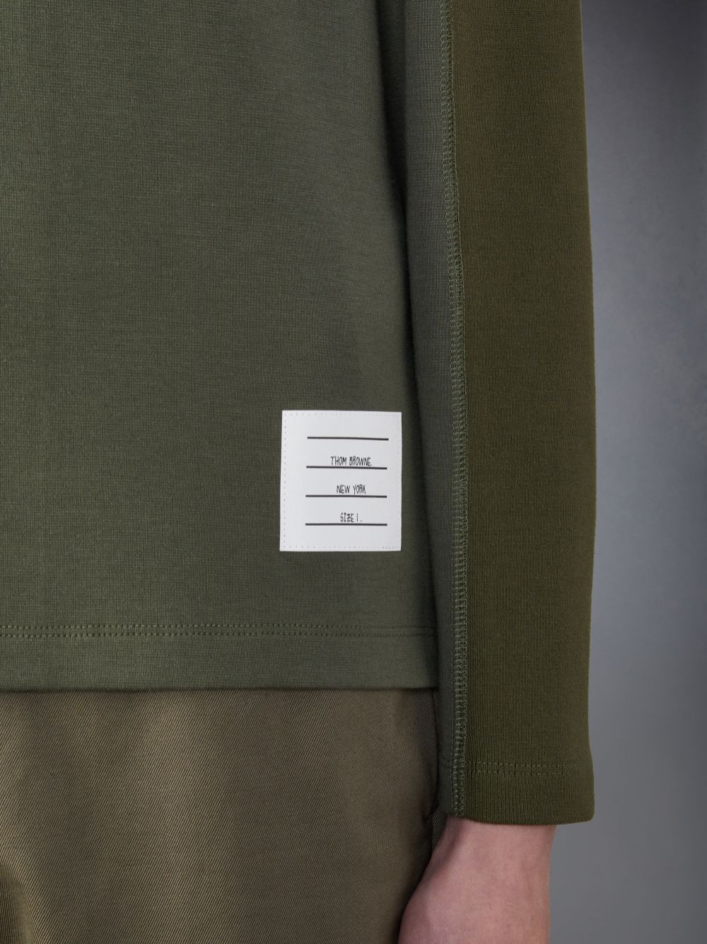 Thom Browne Milano Cotton 4-Bar メンズ Tシャツ 緑 | IDN01H43564