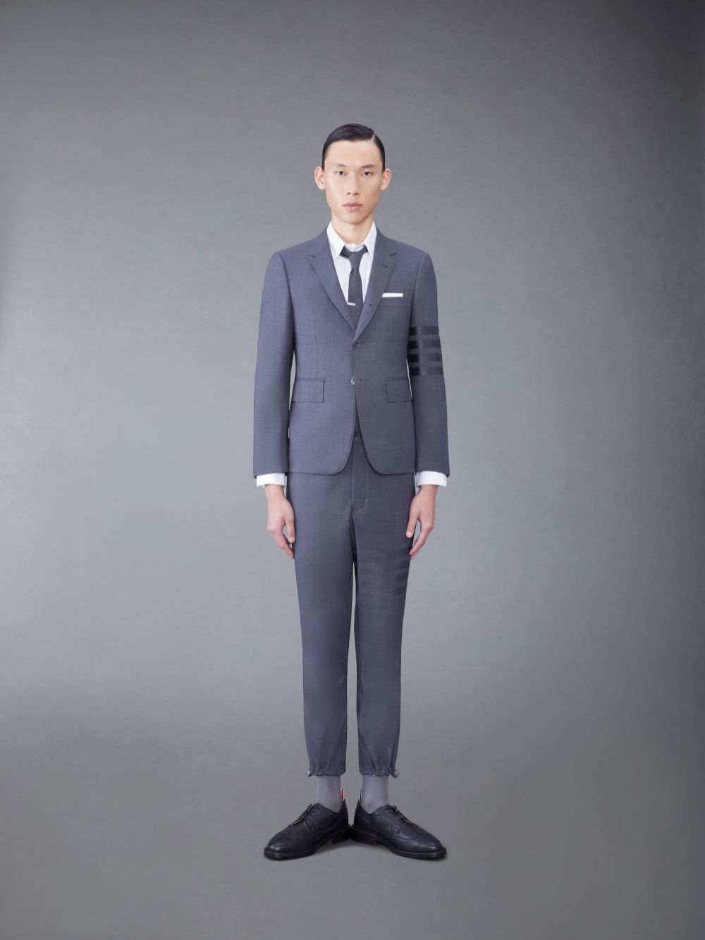 Thom Browne PLAIN WEAVE 4-BAR ELASTIC WAIST TRACK メンズ パンツ グレー | ZUA53S39389