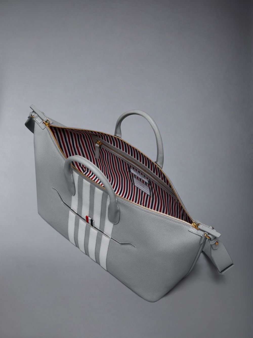 Thom Browne Pebble Grain 4-Bar Medium メンズ ダッフルバッグ グレー | QFX11S37099