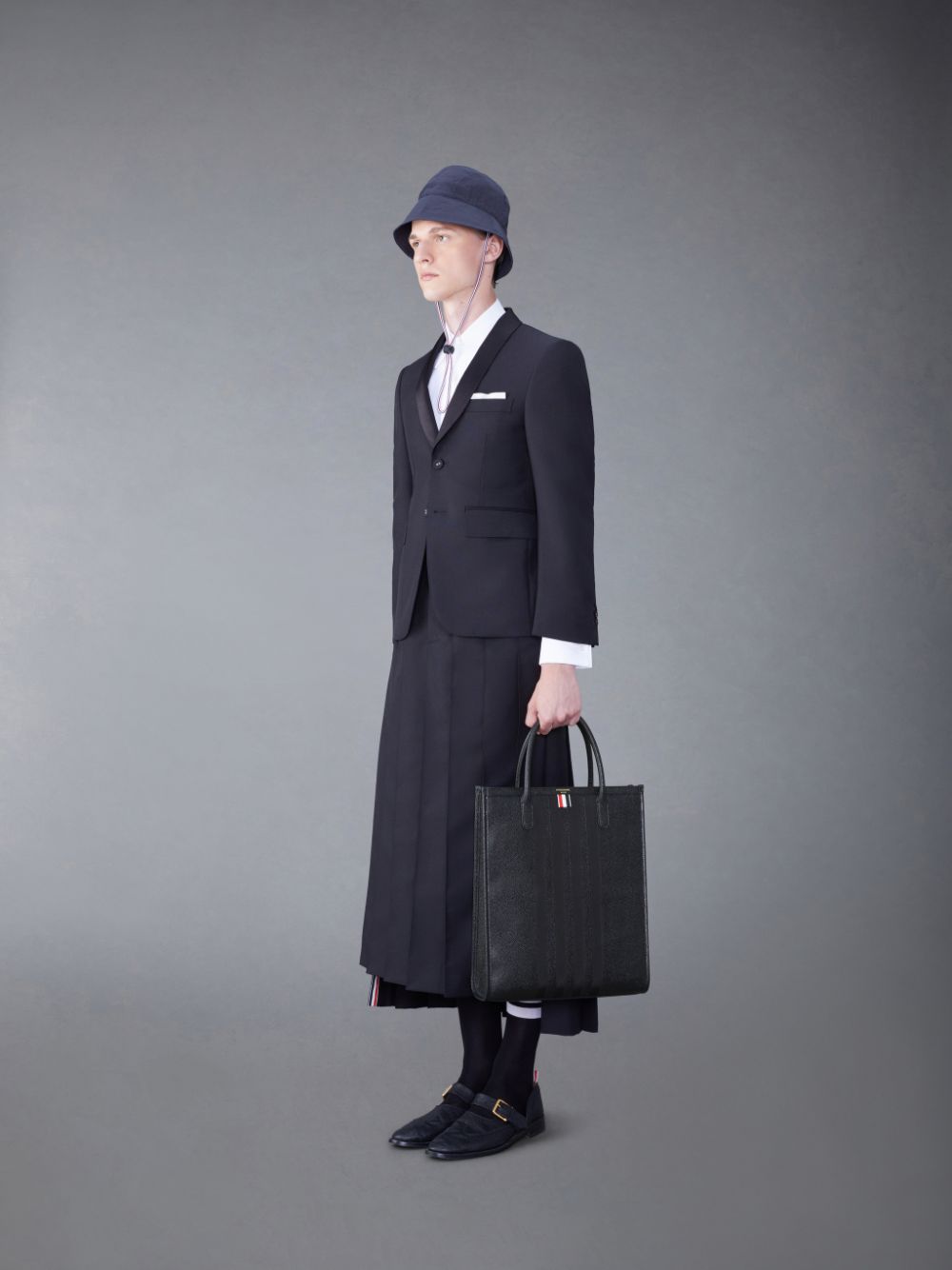 Thom Browne Pebble Grain 4-Bar メンズ トートバッグ 黒 | FGB53S54492
