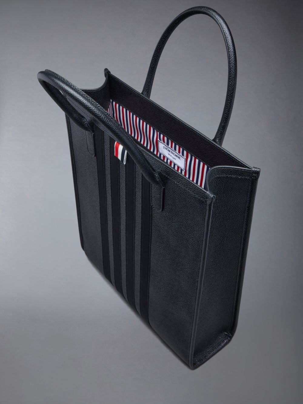 Thom Browne Pebble Grain 4-Bar メンズ トートバッグ 黒 | FGB53S54492