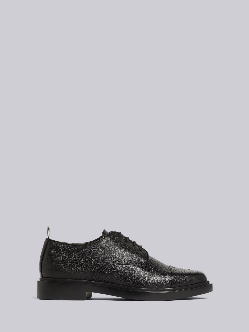 Thom Browne Pebble Grain Leather Cap Toe Derby メンズ オックスフォードシューズ 黒 | GYH85Y55574