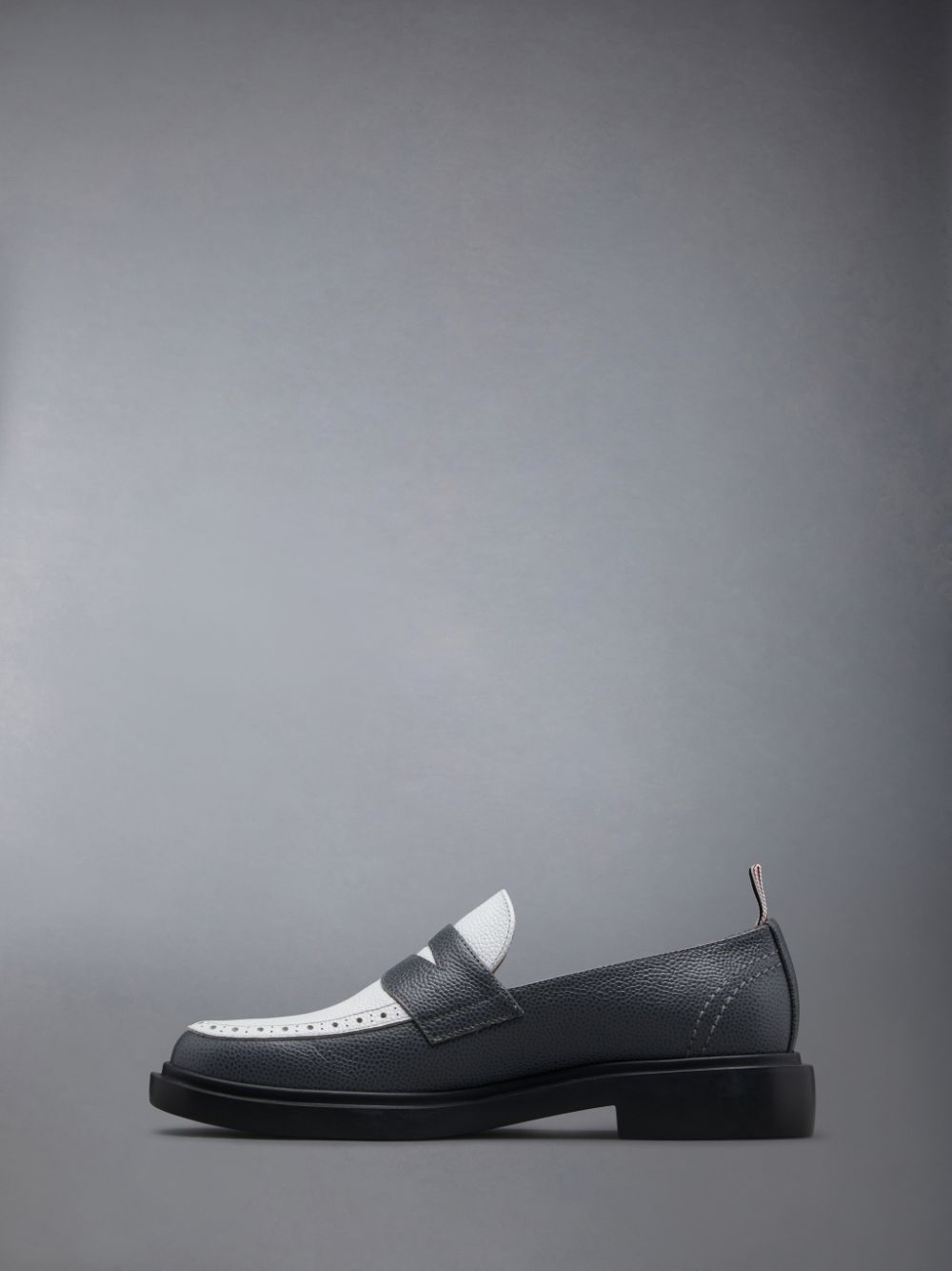 Thom Browne Pebble Grain Leather Penny レディース ローファー グレー | WBW57H41322
