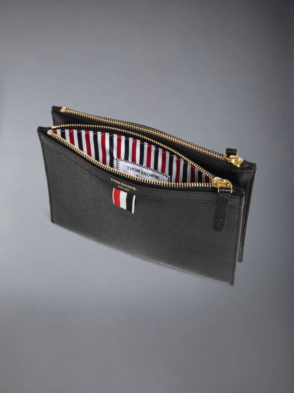 Thom Browne Pebble Grain Leather Small Document Holder メンズ クロスボディバッグ 黒 | HLW88P22116