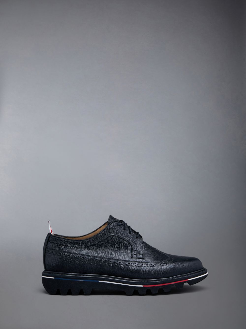 Thom Browne Pebble Grain Leather Tread Sole Longwing メンズ ブローグシューズ 黒 | UTF76Q05095