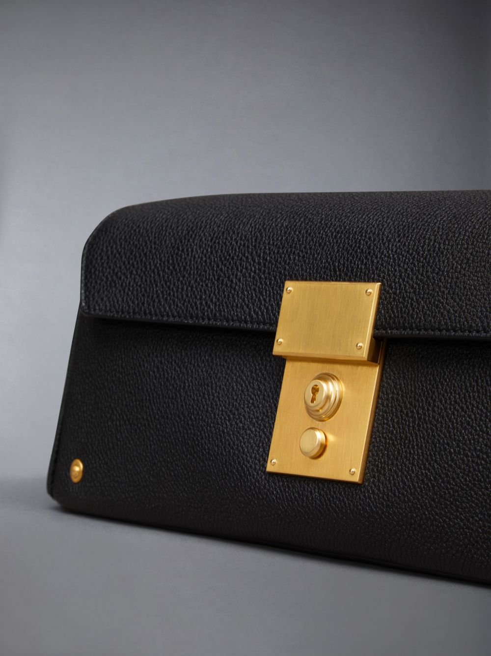 Thom Browne Soft Pebble Grain Mrs.uette レディース クラッチバッグ 黒 | KNB24N00880
