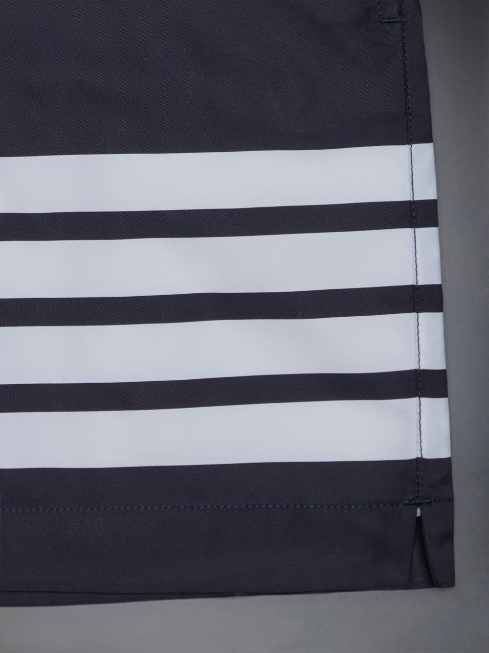 Thom Browne Solid Swim Tech 4-Bar ガール ボードショーツ 青 | UTF10P61437
