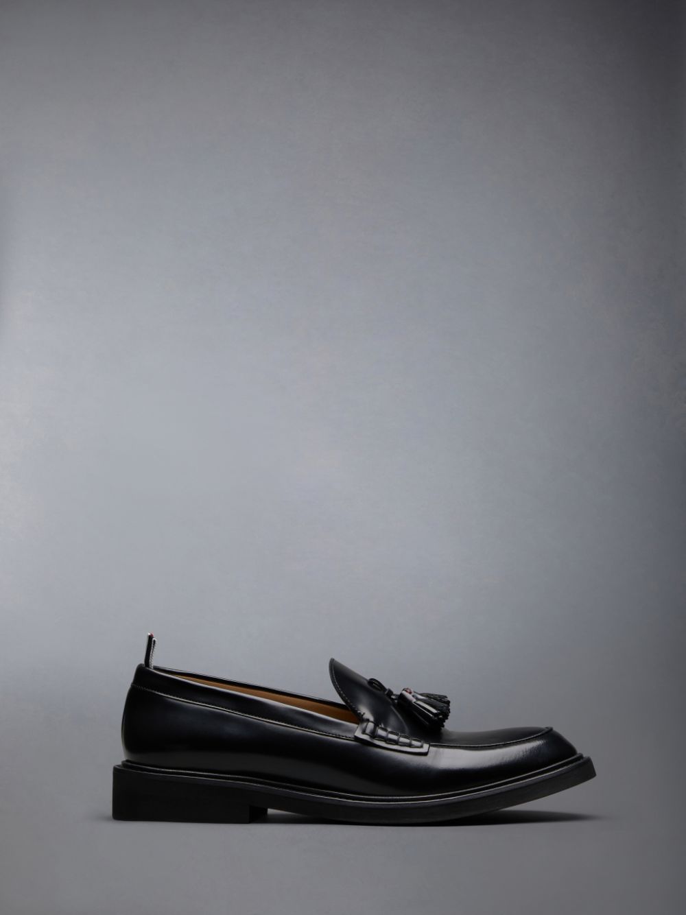 Thom Browne Spazzolato Tassel メンズ ローファー 黒 | CND83T03303