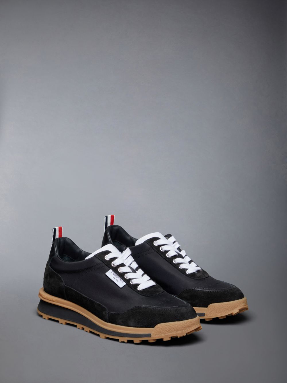 Thom Browne Tech Nylon Alumni レディース スニーカー 黒 | ELN33O40695