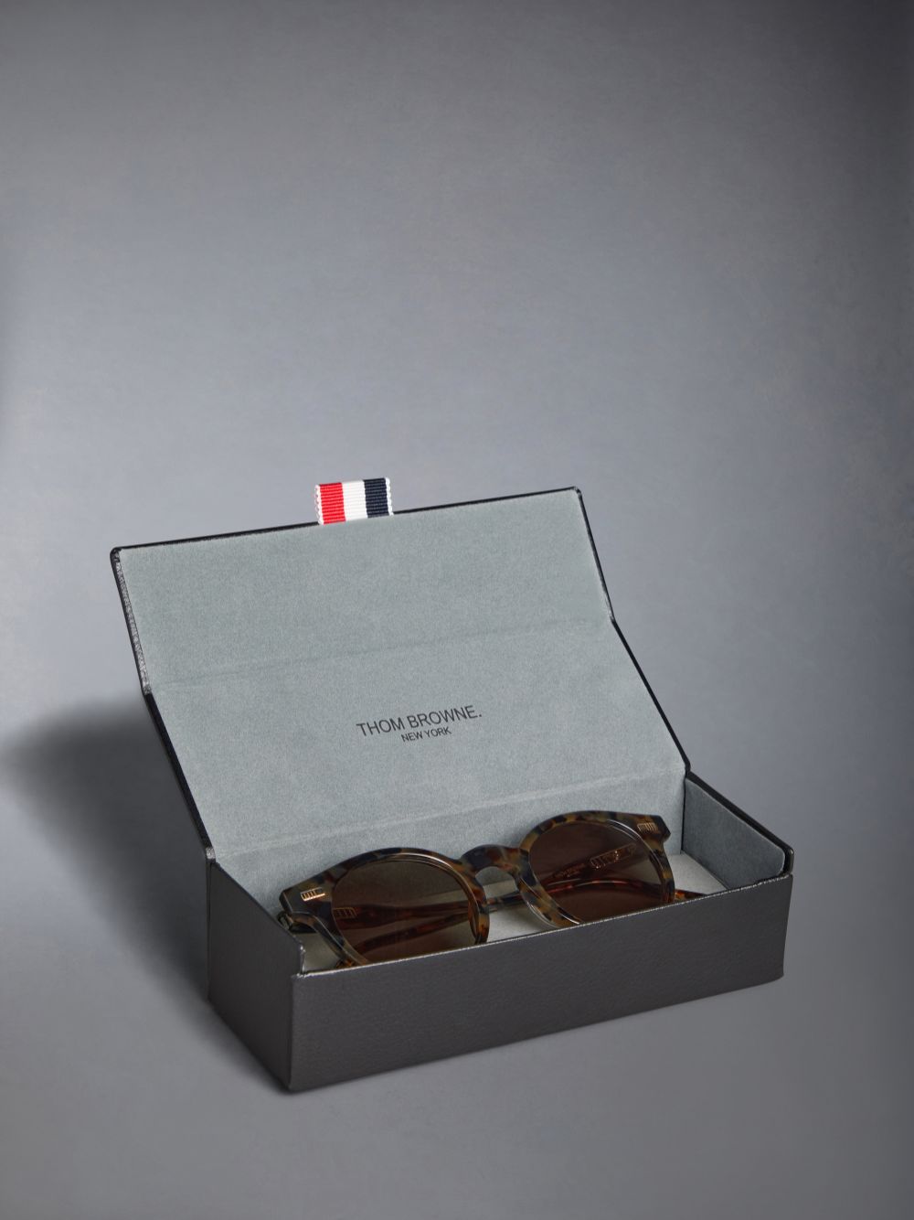 Thom Browne Tortoise Acetate Round レディース サングラス ブラウン | NHN91X41844