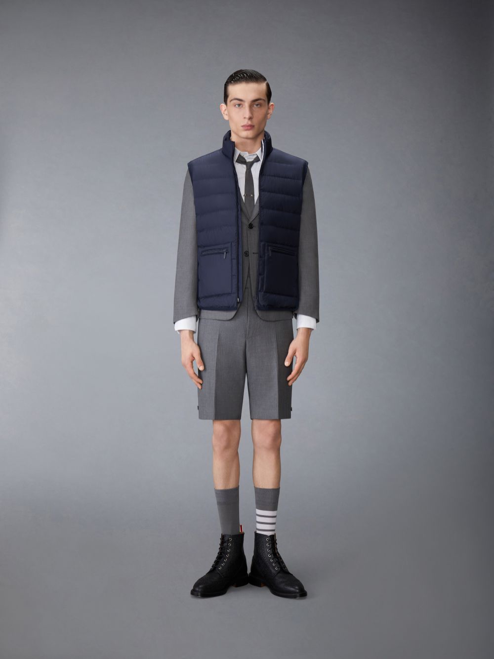 Thom Browne ULTRA LIGHT NYLON TECH FUNNEL NECK DOWN メンズ ベスト 青 | IHV10D01602