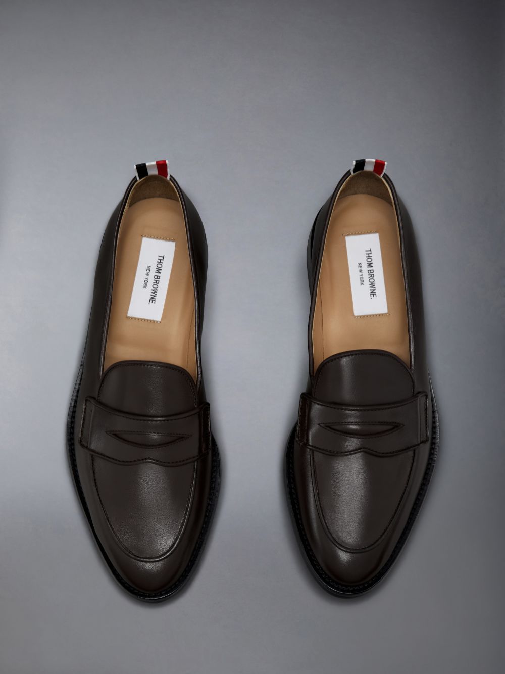 Thom Browne VITELLO CALF LEATHER VARSITY PENNY メンズ ローファー ブラウン | GLB55X15437