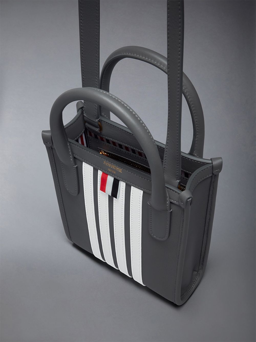 Thom Browne Vertical Mini W/ 4 Bar Stripes in Smooth Calf レディース トートバッグ グレー | MYD31Y17870