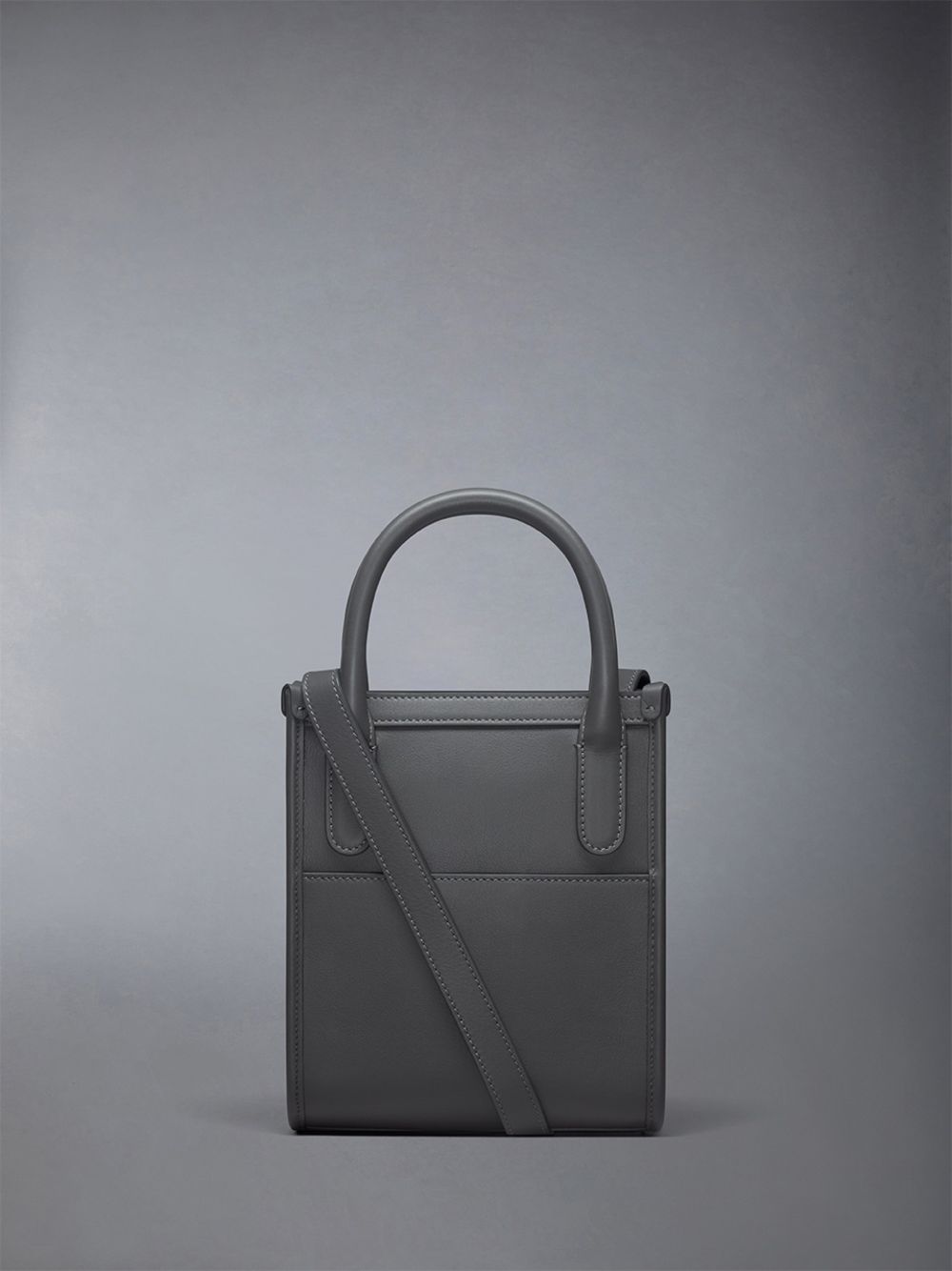 Thom Browne Vertical Mini W/ 4 Bar Stripes in Smooth Calf メンズ トートバッグ グレー | JOV61K63030