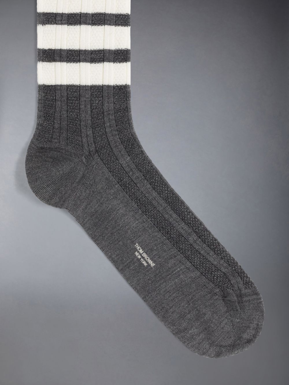 Thom Browne Washable Merino 4-Bar Mid Calf メンズ ソックス グレー | AOP47U35037