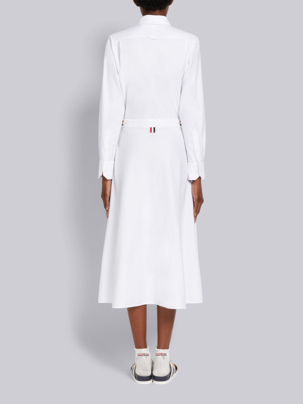 Thom Browne White Oxford High Waisted A-Line Below The Knee Shirt レディース ワンピース 白 | DMK70M04270