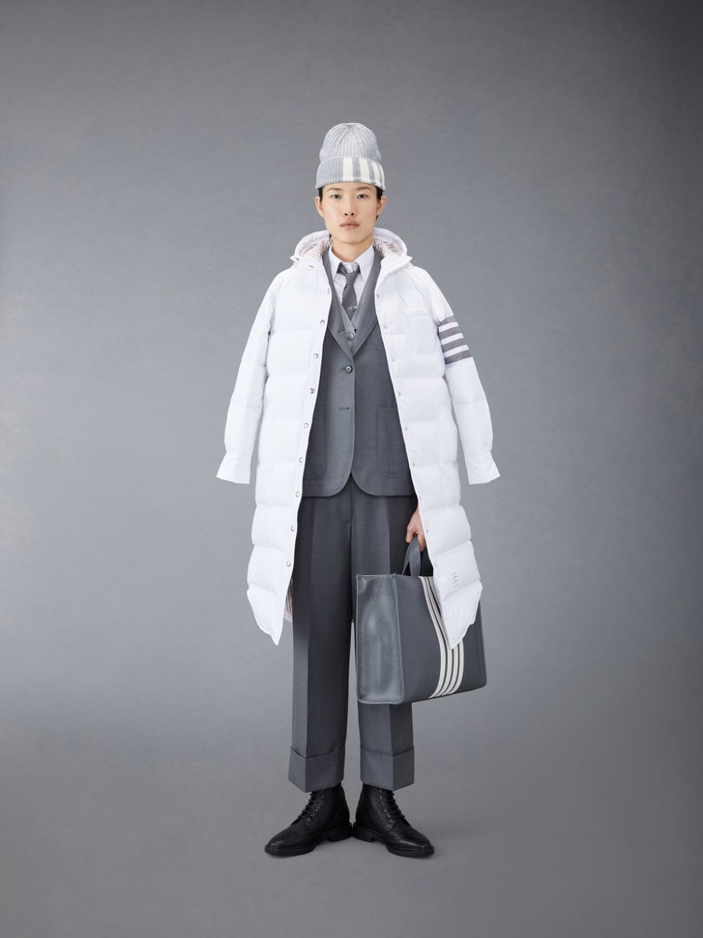 Thom Browne Wool 4-Bar V-Neck レディース カーディガン グレー | HVA40T96666